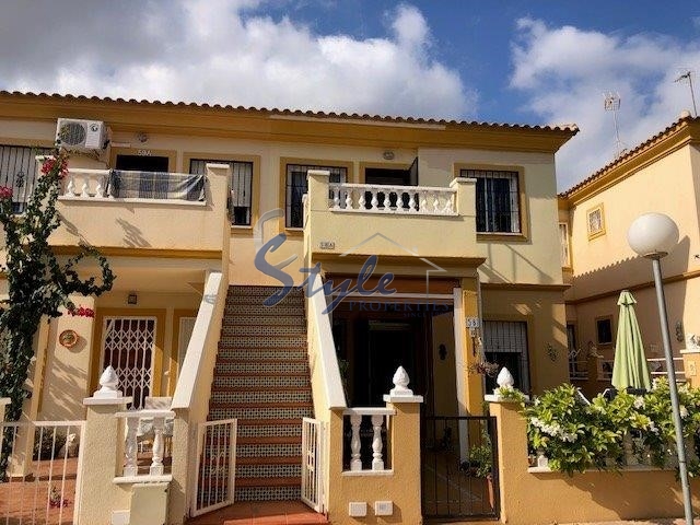 Buy Top floor apartment with pool close to the sea in Playa Flamenca, Orihuela Costa. ID: 4242