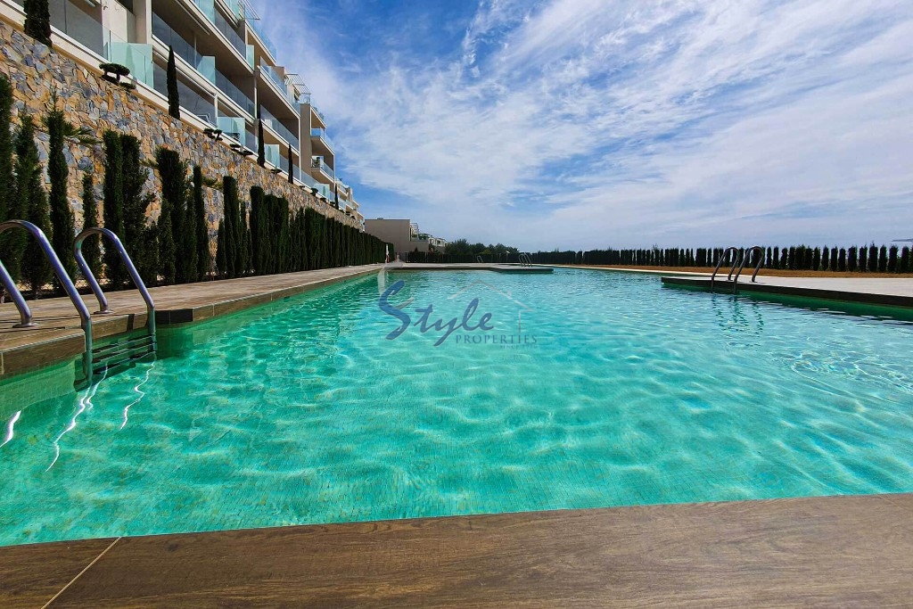 Buy luxury stylish penthouse in Las Colinas Golf & Country Club, Villamartín, Orihuela Costa. id 4266