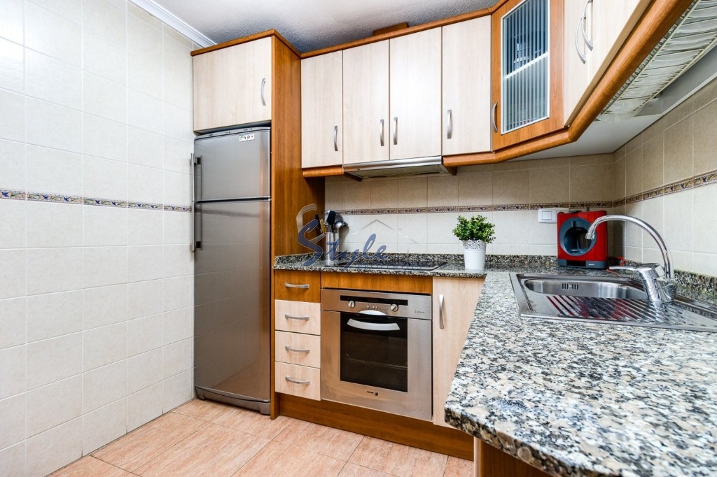 Buy apartment close to the sea in Torrevieja, Costa Blanca. ID: 4274