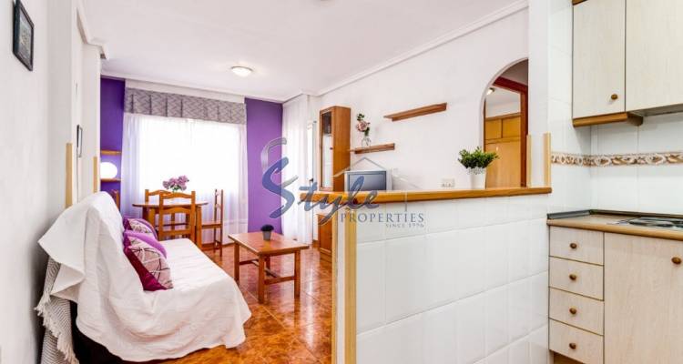 Buy apartment close to the sea in Torrevieja, Costa Blanca. ID: 4286