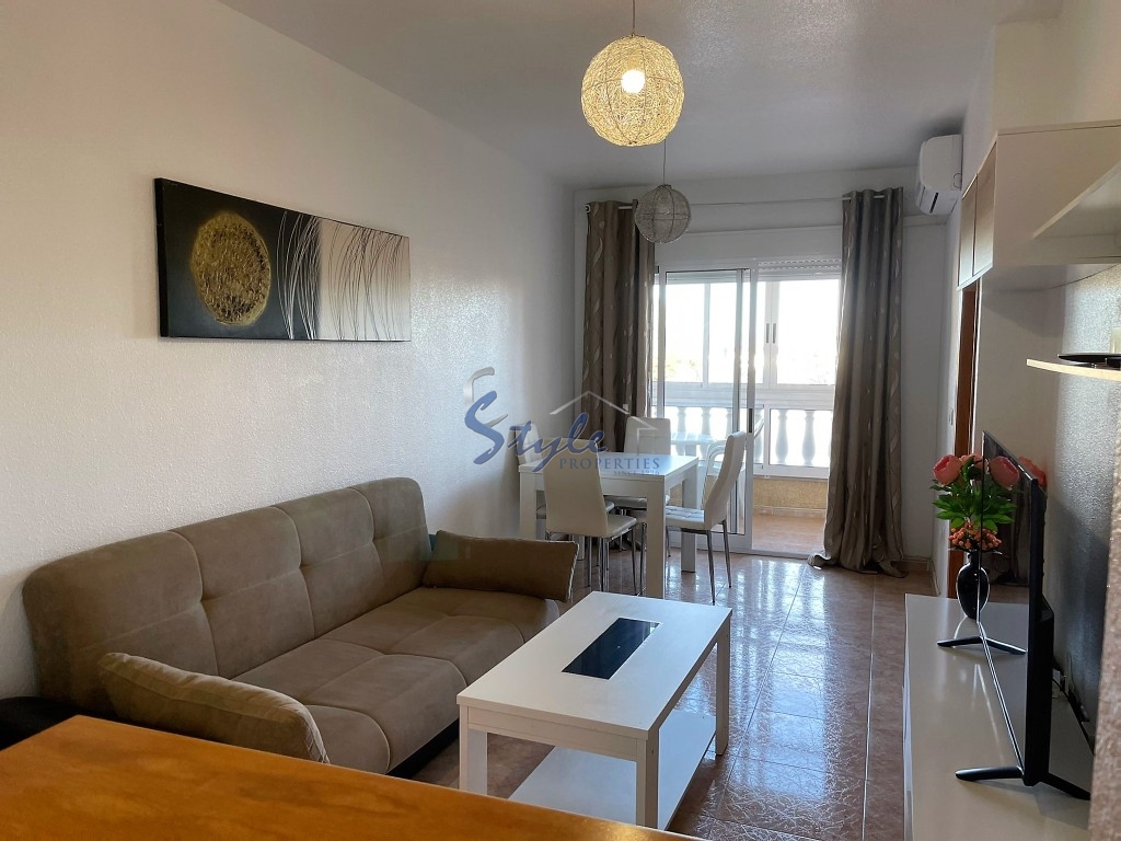 Buy apartment on the beach in Parque Las Naciones, Torrevieja, Costa Blanca. ID: 4294 