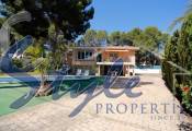 Resale - Villa - Torrevieja - Los Balcones