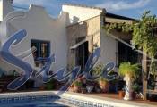 Resale - Country House - Los Montesinos