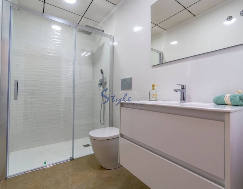 Nuevo - Apartamento - Torrevieja  - Torrevieja