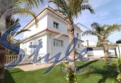 Comprar villa de lujo en Dehesa de Campoamor al lado del mar. ID 4285