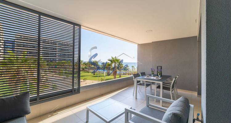 For sale new front line apartment in Punta Prima, Torrevieja, Costa Blanca, Spain