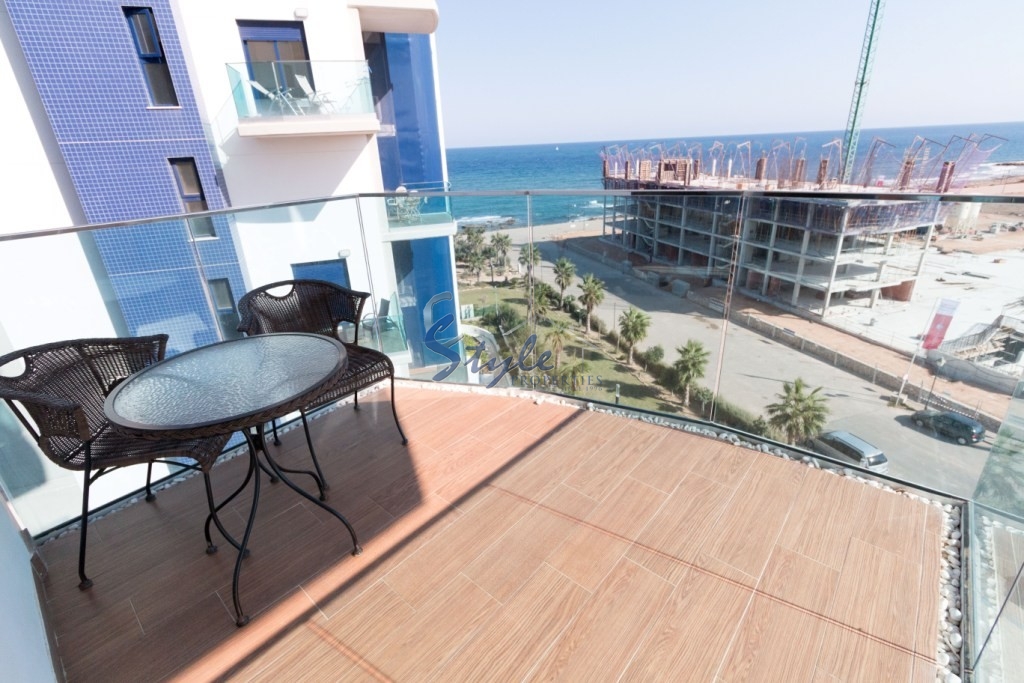 Comprar apartamento en primera línea del mar con vistas panorámicas en Sea Senses, Punta Prima. ID 4757