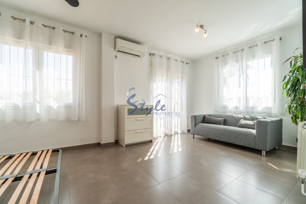 Reventa - Villa - Playa Flamenca