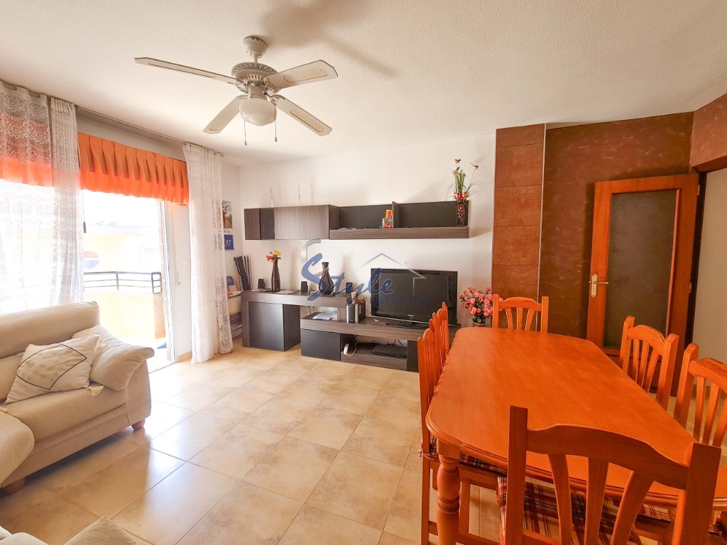Купить квартиру с гаражом рядом с морем и пляжем Playa de los Locos в Торревьехе на Коста Бланке. ID 4780
