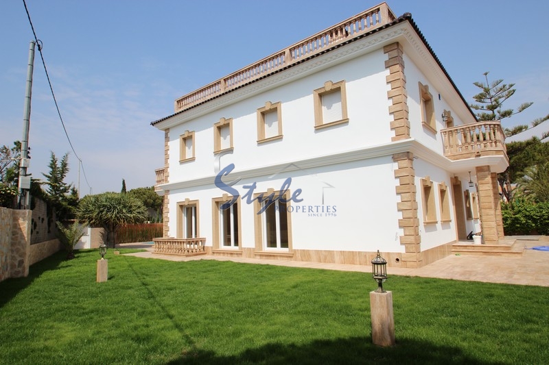 Resale - Luxury Villa - Cabo Roig