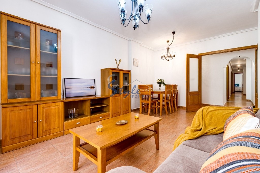 Buy apartment close to the sea in Torrevieja, Costa Blanca. ID: 4788