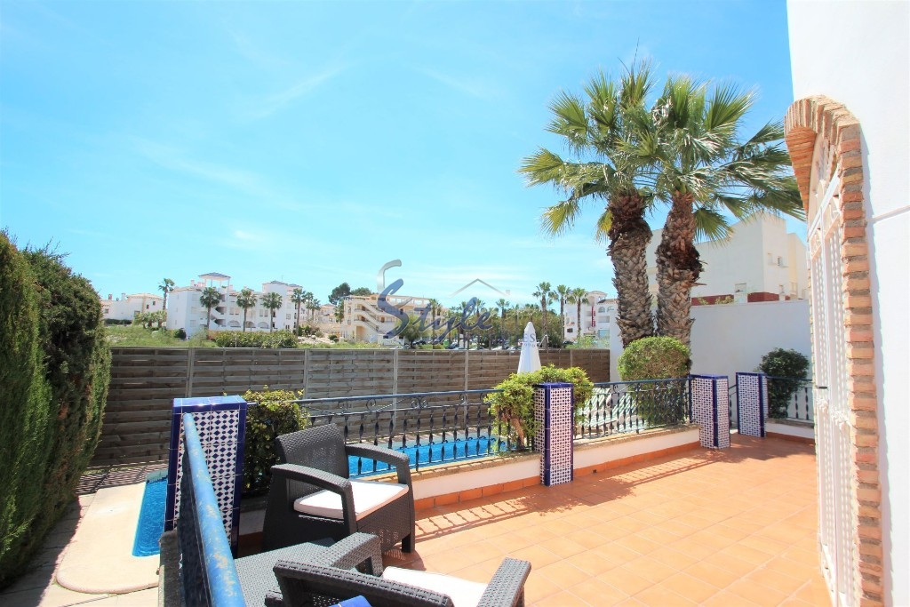 Resale - Villa - Villamartin