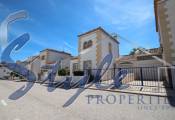 Resale - Villa - Villamartin