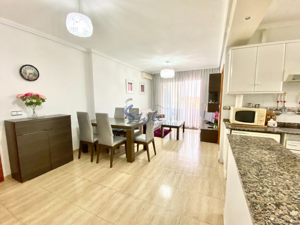 Comprar Apartamentos en Cabo Roig, cerca del mar. ID 4802