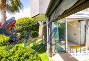 Продается современная 3-комнатная квартира на первом этаже с садом в Пунта Прима, Ориуэла Коста. ID2688