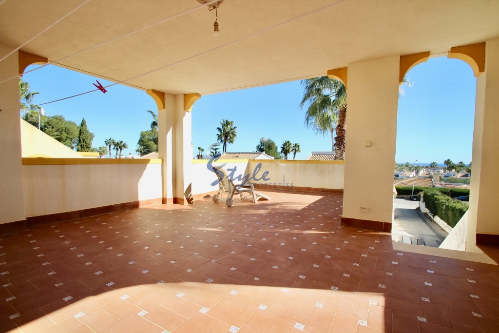 Resale - Villa - Villamartin