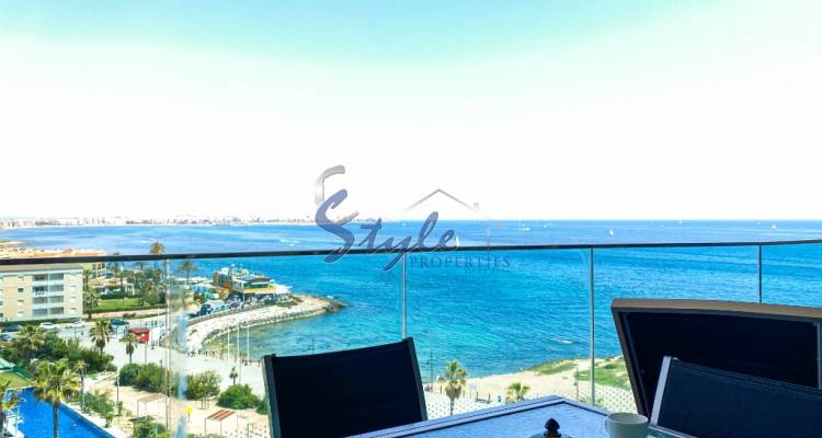 Apartamento en venta Sea Senses con vista panaramica al mar;Punta Prima. ID1535