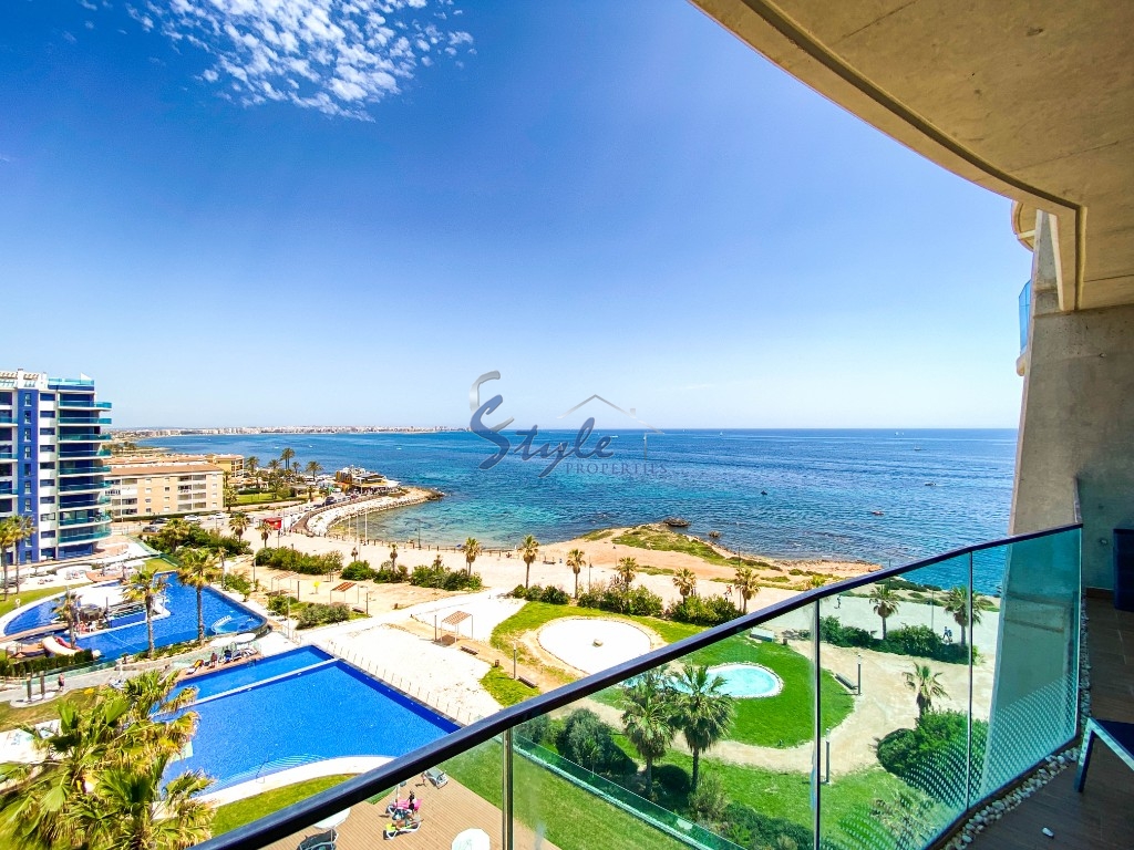 Frontline apartment for sale Sea Senses, Punta Prima. ID1535