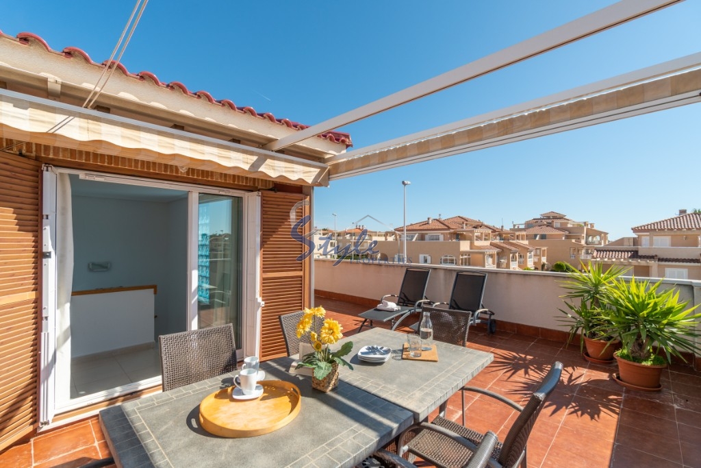 Buy penthouse in residential “ZENIAMAR VIII” in Playa Flamenca, Orihuela Costa  close to the sea. ID 4815