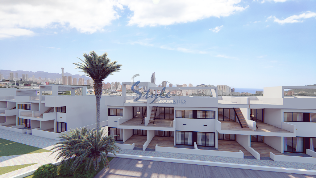 A la venta nuevos bungalows de 2 dormitorios en Benidorm, Costa Blanca, España. ON1023_1