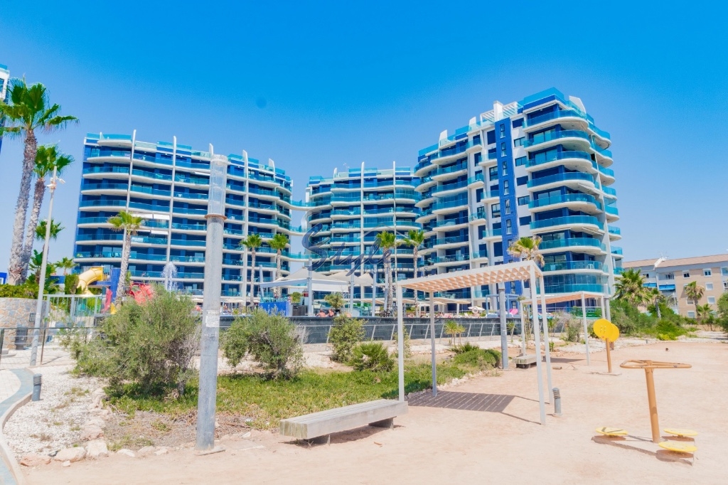 Resale - Apartment - Punta Prima