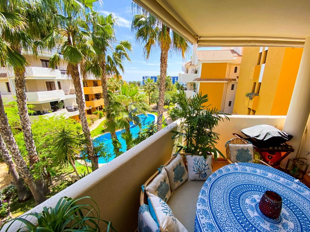 Spacious 2 bedroom apartment for sale in Panorama Park, Punta Prima, Costa Blanca. ID1455