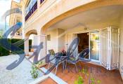 Se vende exclusivo apartamento de 2 dormitorios en Laguna Golf, Playa Flamenca. ID2999