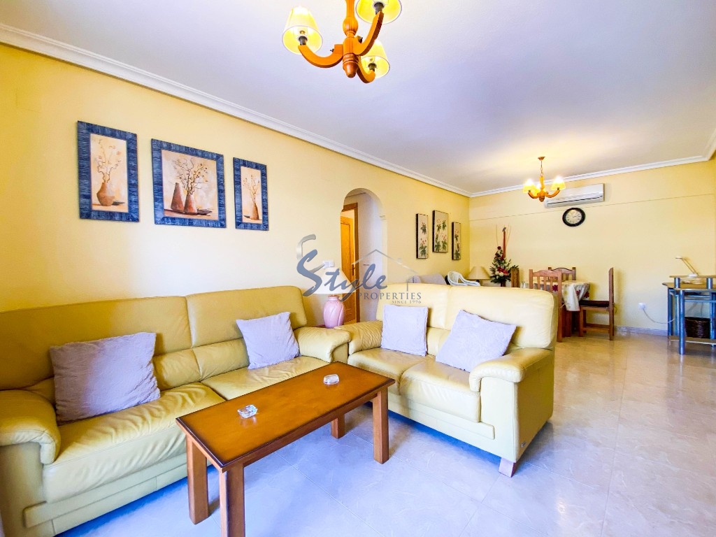 Продается эксклюзивная квартира с 2 спальнями в Laguna Golf, Playa Flamenca. ID2999