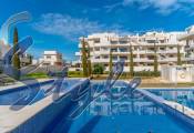 Comprar casa adosada con piscina en Jardines de Montesolana, Orihuela Costa. ID: 4820