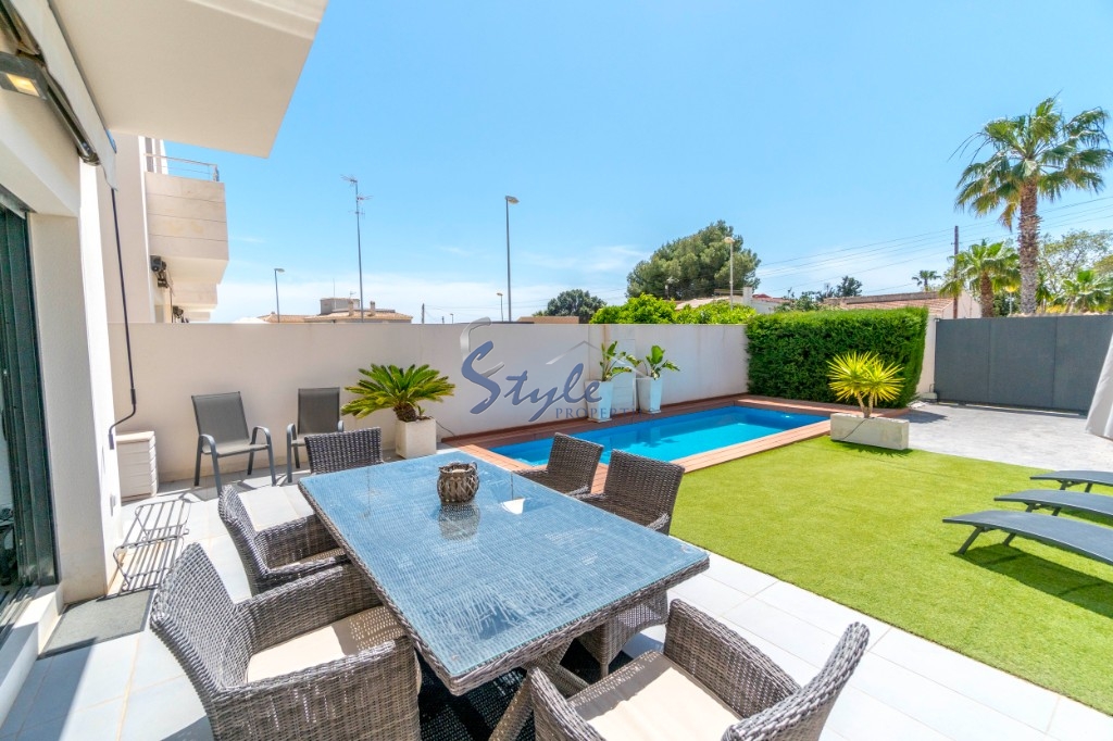 Resale - Town House - Orihuela Costa  - Orihuela Costa