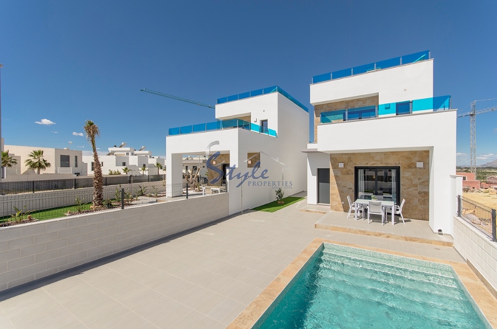 En venta villa de obra nueva en Alicante,Costa Blanca. ON1312