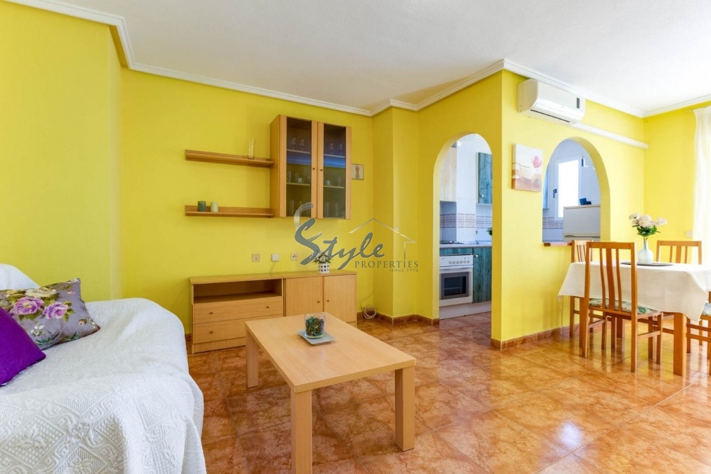 Продается просторная квартира с 2-мя спальнями, Торревьеха, Коста Бланка, Испания. ID3133