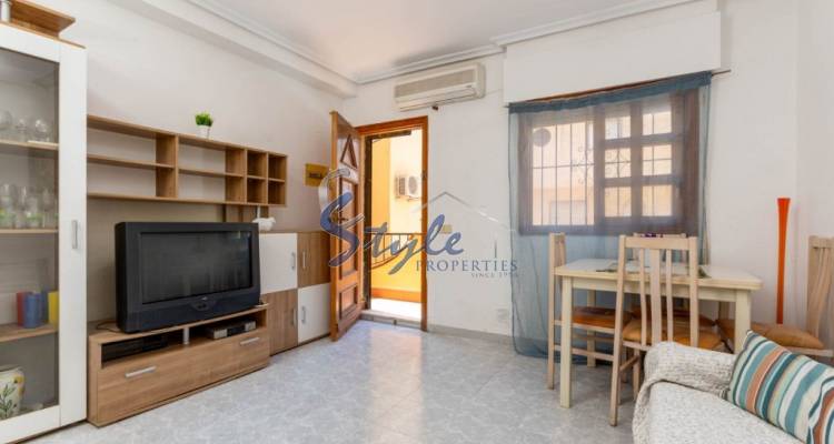 One bedroom apartment for sale in Torrevieja, Costa Blanca, Spain. ID3134