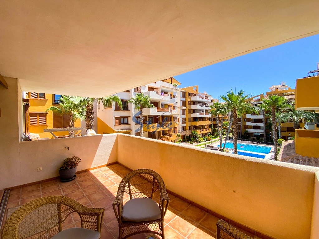 ?Apartamento en venta en la Recoleta en Punta Prima, Costa Blanca, España. ID3433