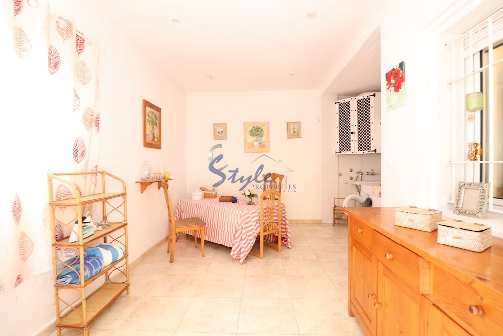 Buy Semi-detached chalet in Montemar, Campoamor close to sea. ID 4840