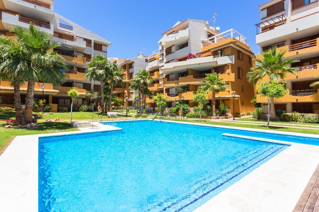 For sale apartment in La Recoleta, Punta Prima, Costa Blanca, Spain. ID3333