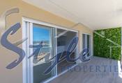 Buy reformed apartment just 10 meters from the beach in Torrevieja, Costa Blanca. ID: 4868