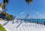 Buy apartment on the beach with Seaview in area of Hospital Alicante Central, Costa Blanca. ID: 4877