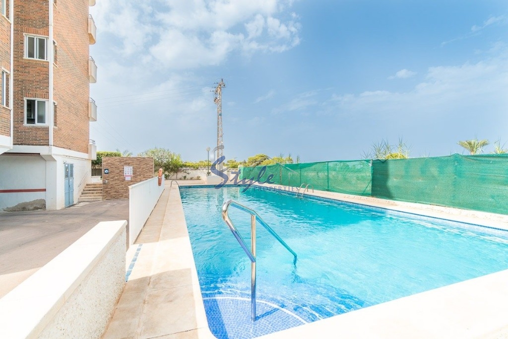 Buy apartment close to the sea in Torrevieja, Costa Blanca. ID: 4832