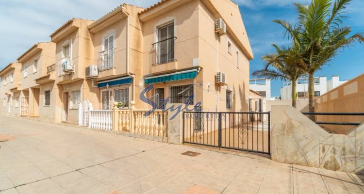 Buy semidetached townhouse with large private garden area in Costa Blanca close to sea in La Zenia. ID: 4885