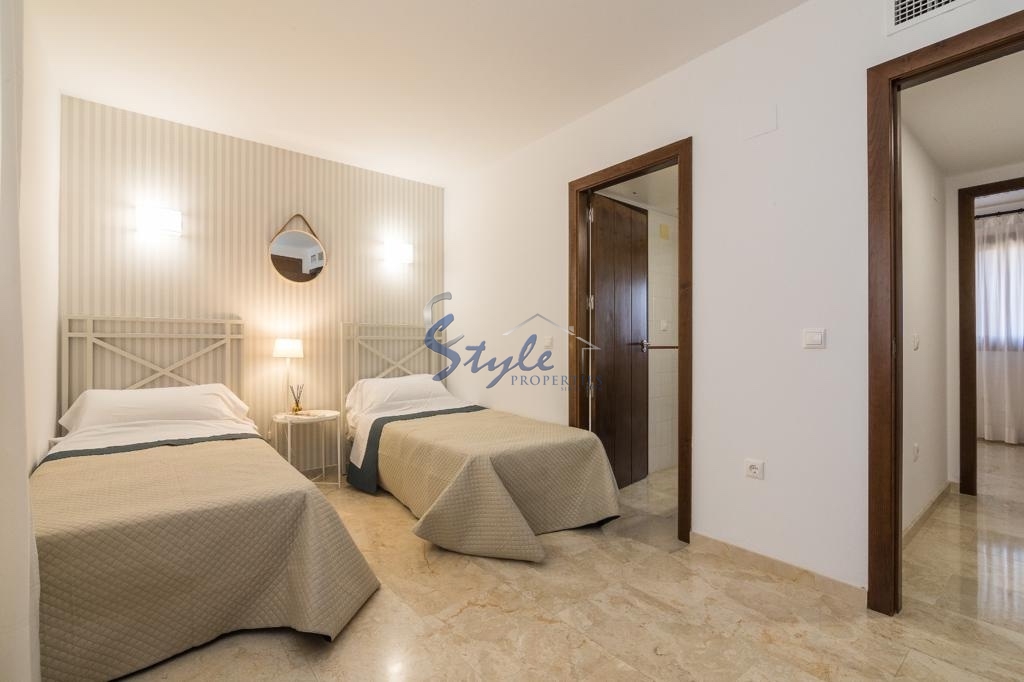 Resale - Apartment - Punta Prima