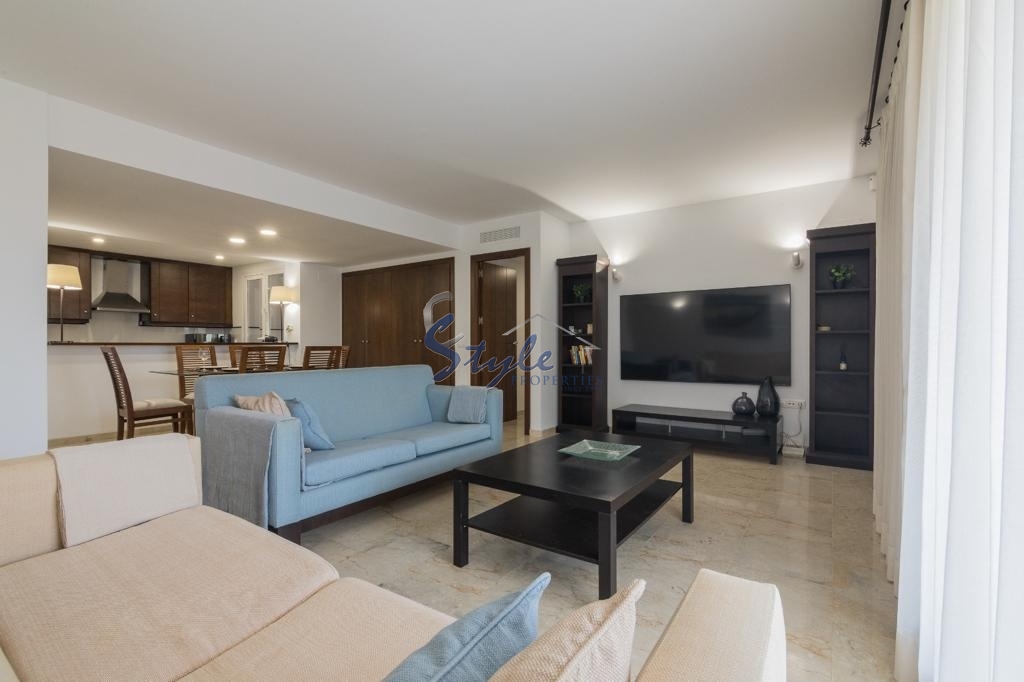 Resale - Apartment - Punta Prima