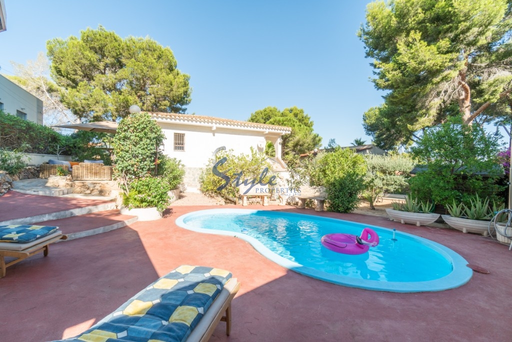 Resale - Villa - Torrevieja - Los Balcones