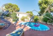 Resale - Villa - Torrevieja - Los Balcones