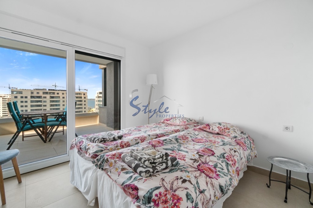 A la venta apartamentos con vistas panorámicas al mar en Panorama Mar, Punta Prima, España. ID4791