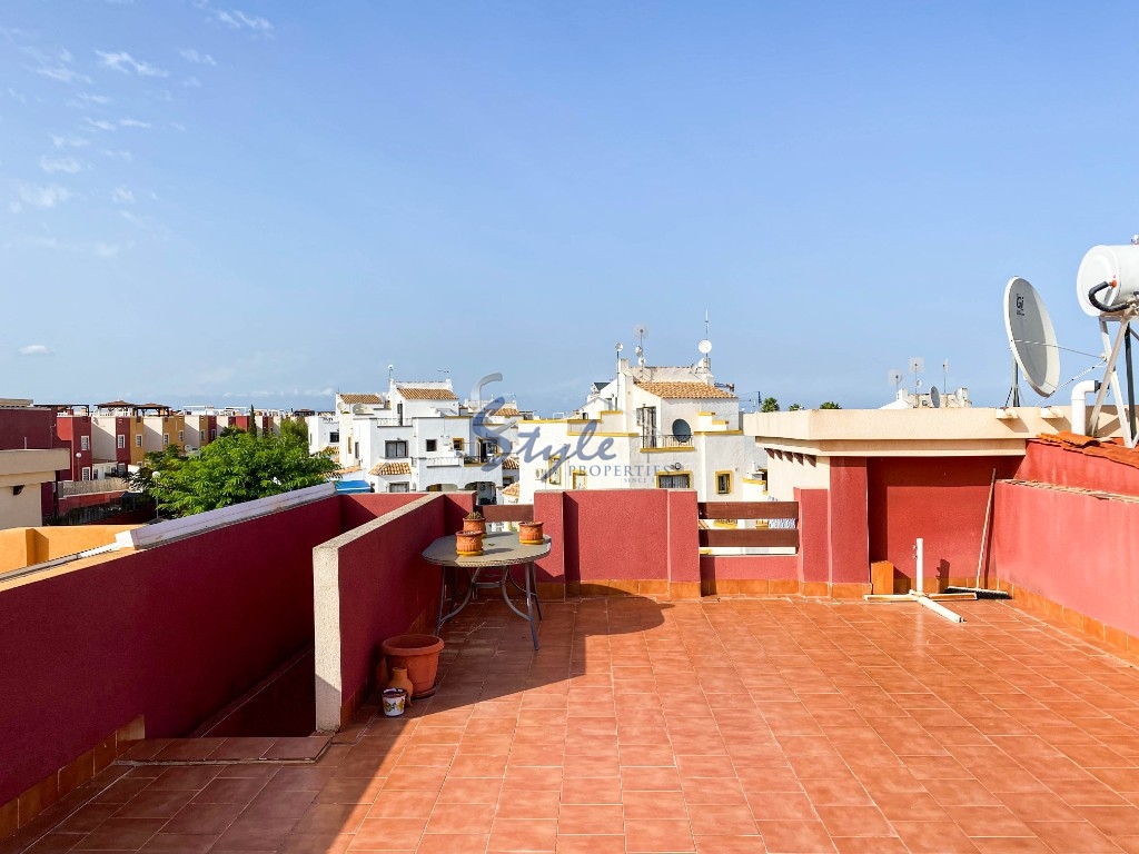 For sale a fantastic top floor apartment in Dream Hills 2, Los Altos, Costa Blanca, Spain. ID1727