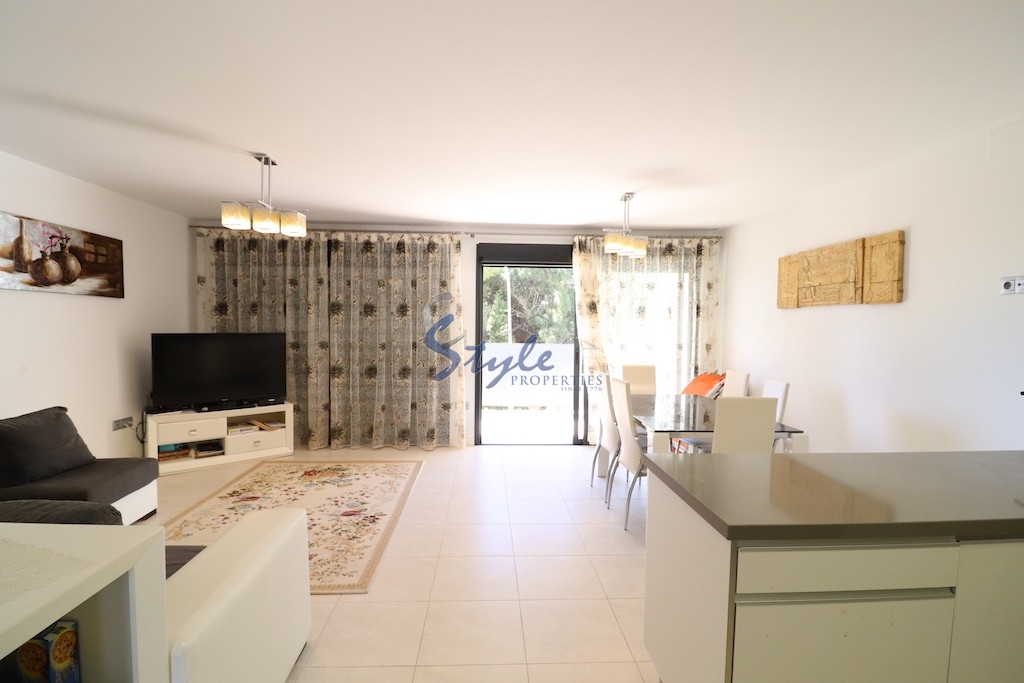 Resale - Apartment - Dehesa de Campoamor