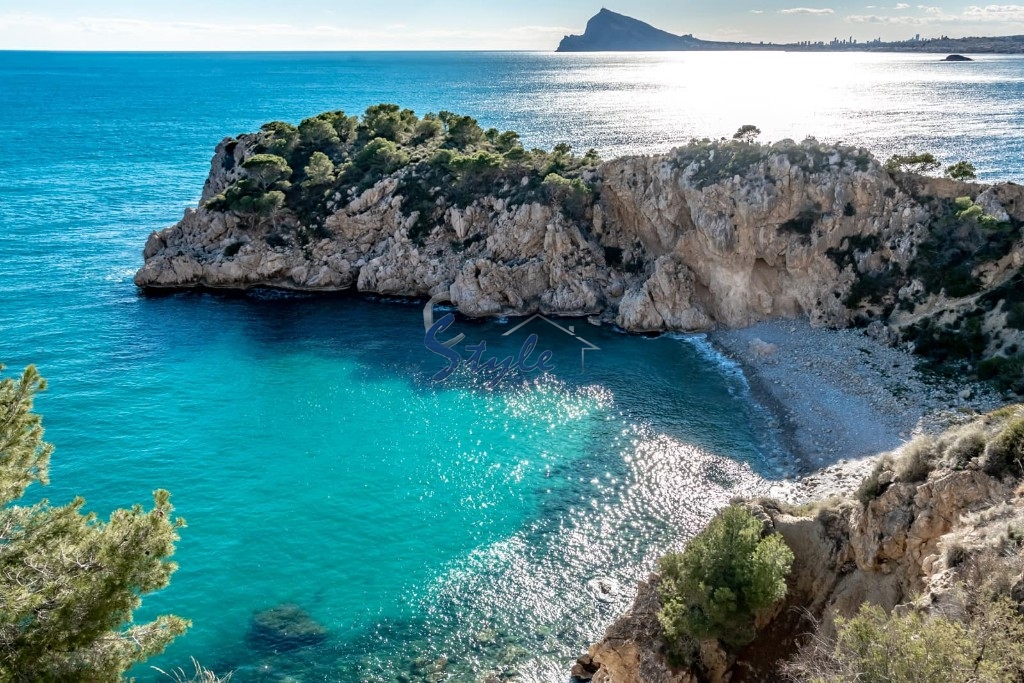 Comprar ático de lujo con vistas panorámicas en la playa de Mascarat, Costa Blanca, España. ID: 4901