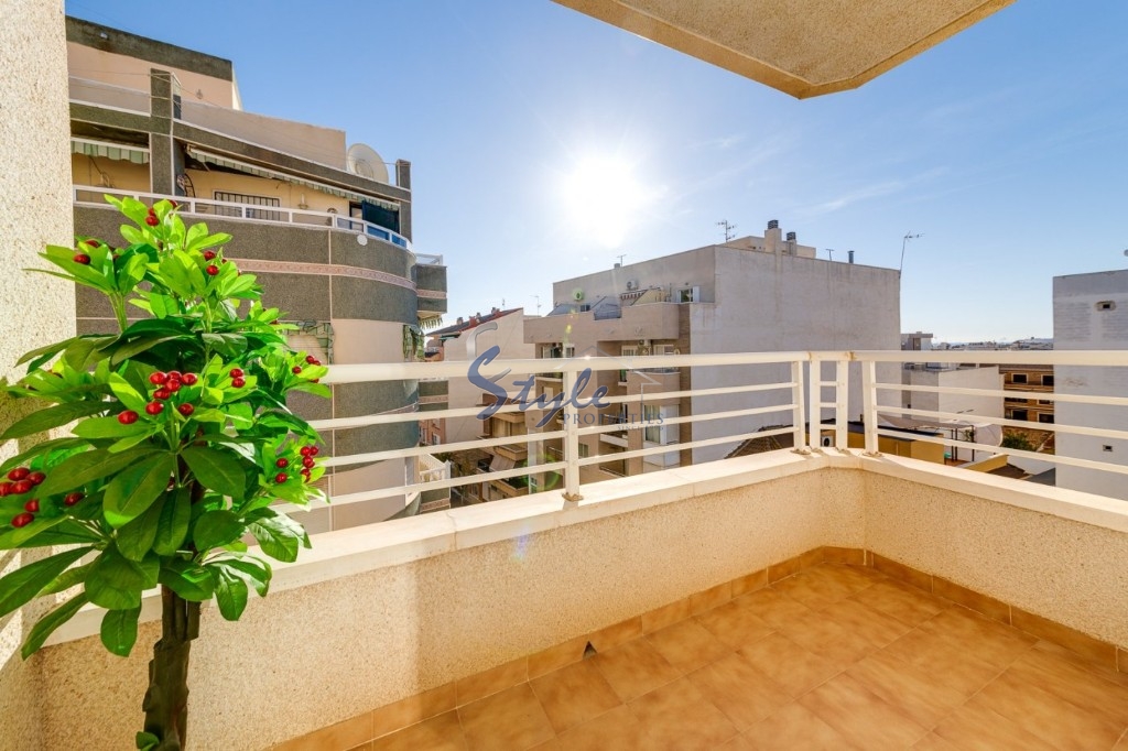 Buy apartment close to the sea in Torrevieja, Costa Blanca. ID: 4905