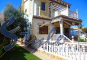 Resale - Villa - Los Balcones, Torrevieja - Los Balcones